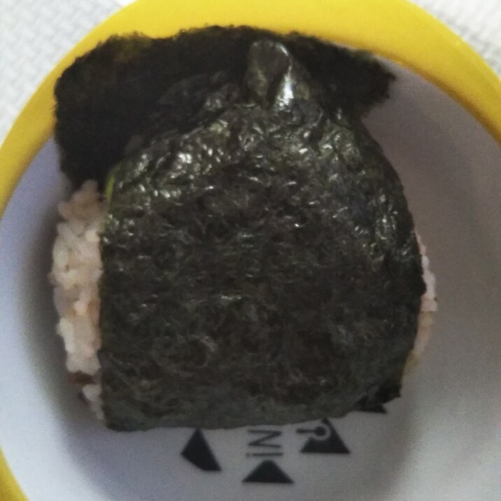 余ったご飯でツナ缶おにぎり！